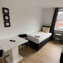 Wohnung mit Balkon Wohnbereich